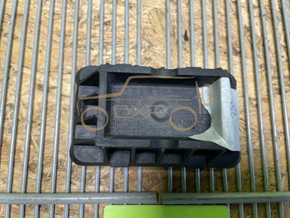 BMW E60 E61 X3 X4 Support lifting platform - support lifting platform