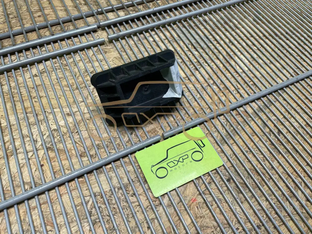 BMW E60 E61 X3 X4 Support lifting platform - support lifting platform