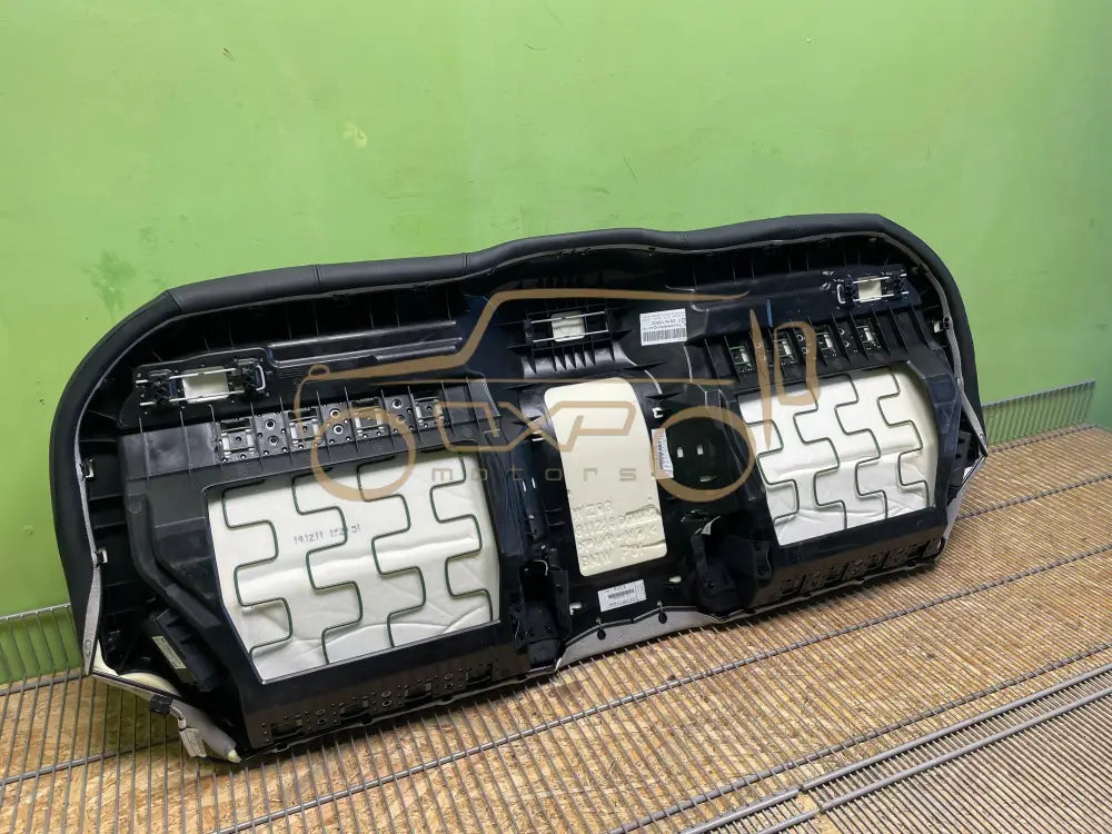 BMW F01 (7 Series) Rear seat - Rear seat