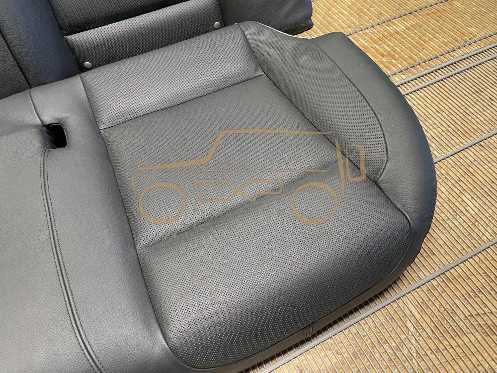 BMW F01 (7 Series) Rear seat - Rear seat