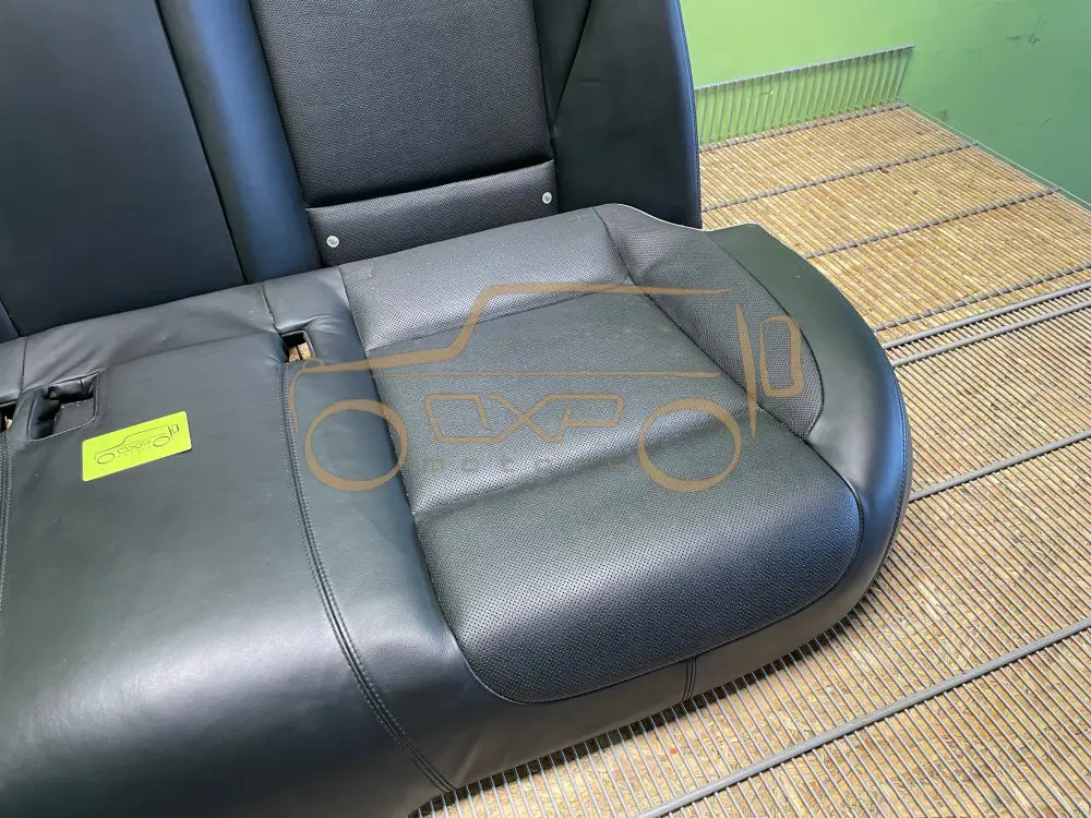 BMW F01 (7 Series) Rear seat - Rear seat