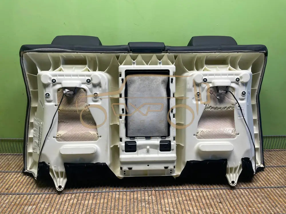 BMW F01 (7 Series) Rear seat - Rear seat