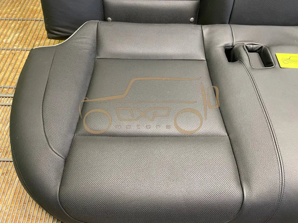 BMW F01 (7 Series) Rear seat - Rear seat