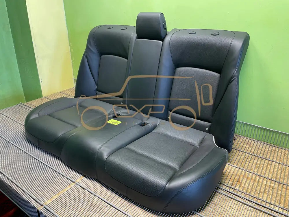BMW F01 (7 Series) Rear seat - Rear seat