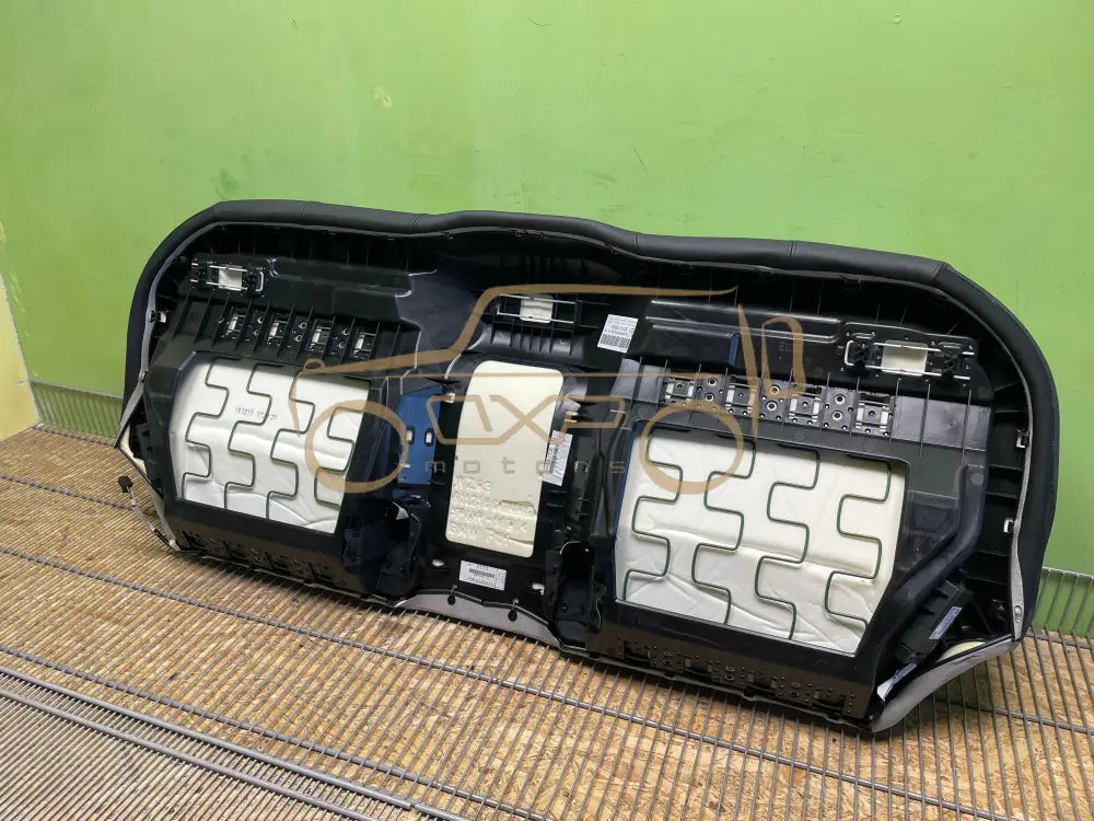 BMW F01 (7 Series) Rear seat - Rear seat