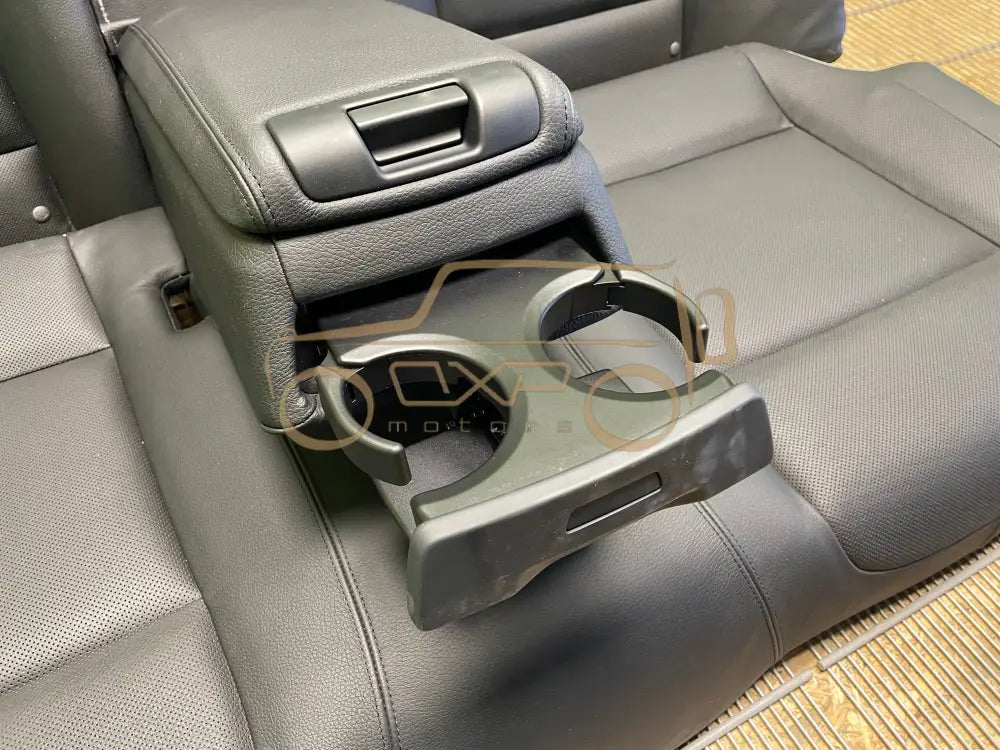 BMW F01 (7 Series) Rear seat - Rear seat