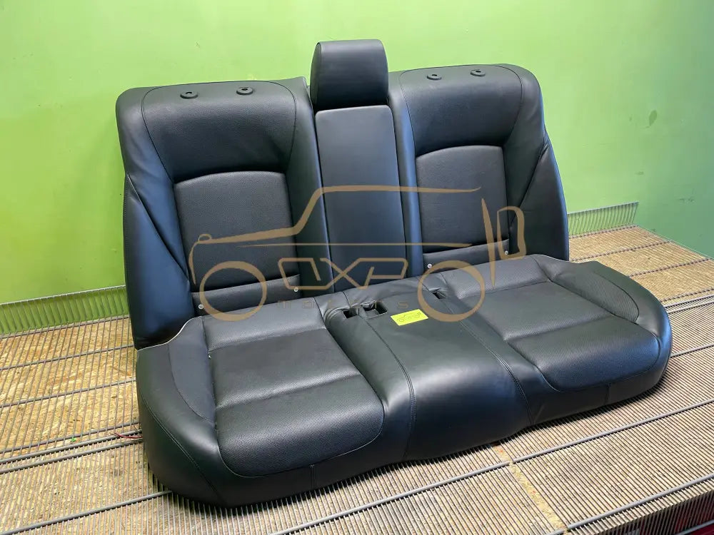 BMW F01 (7 Series) Rear seat - Rear seat