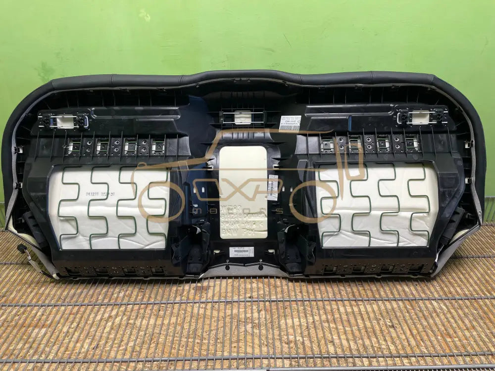 BMW F01 (7 Series) Rear seat - Rear seat