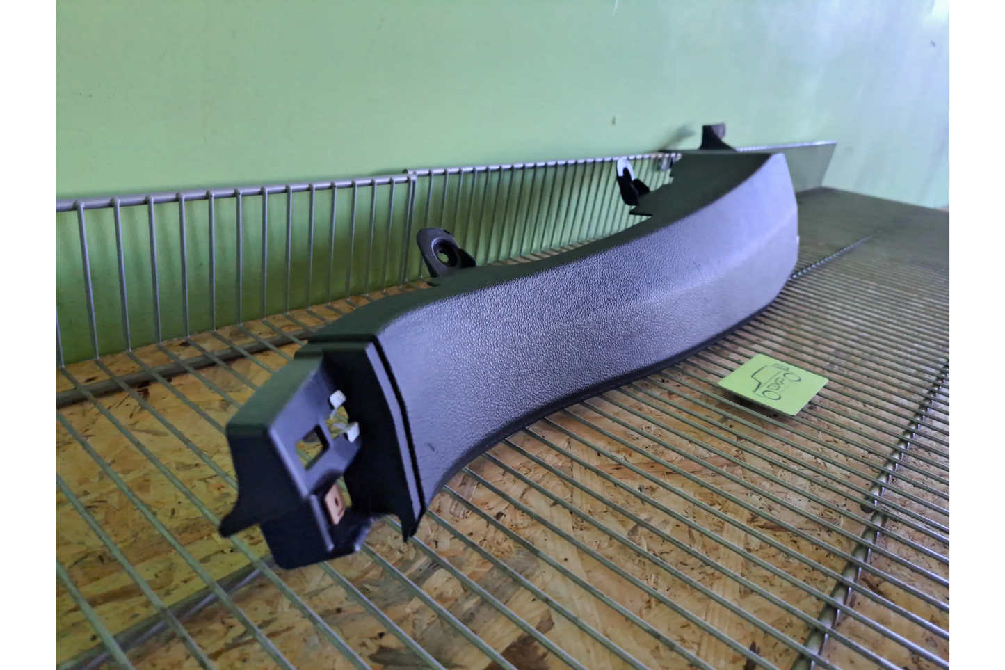 BMW F01 Verkleidung der Seitenverkleidung hinten links/Rear left side panel trim - side panel trim