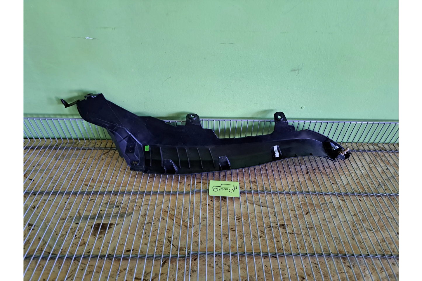 BMW F01 Verkleidung der Seitenverkleidung hinten links/Rear left side panel trim - side panel trim