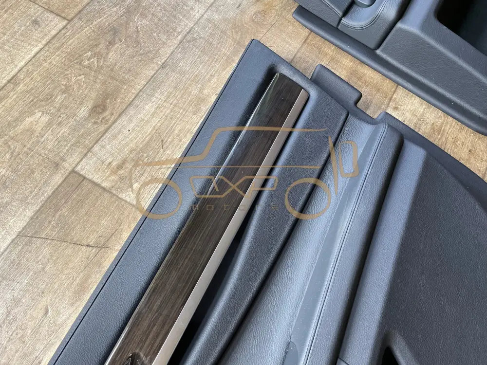 BMW F02 (7 Series Long) Door panel set with center console - Door panel set