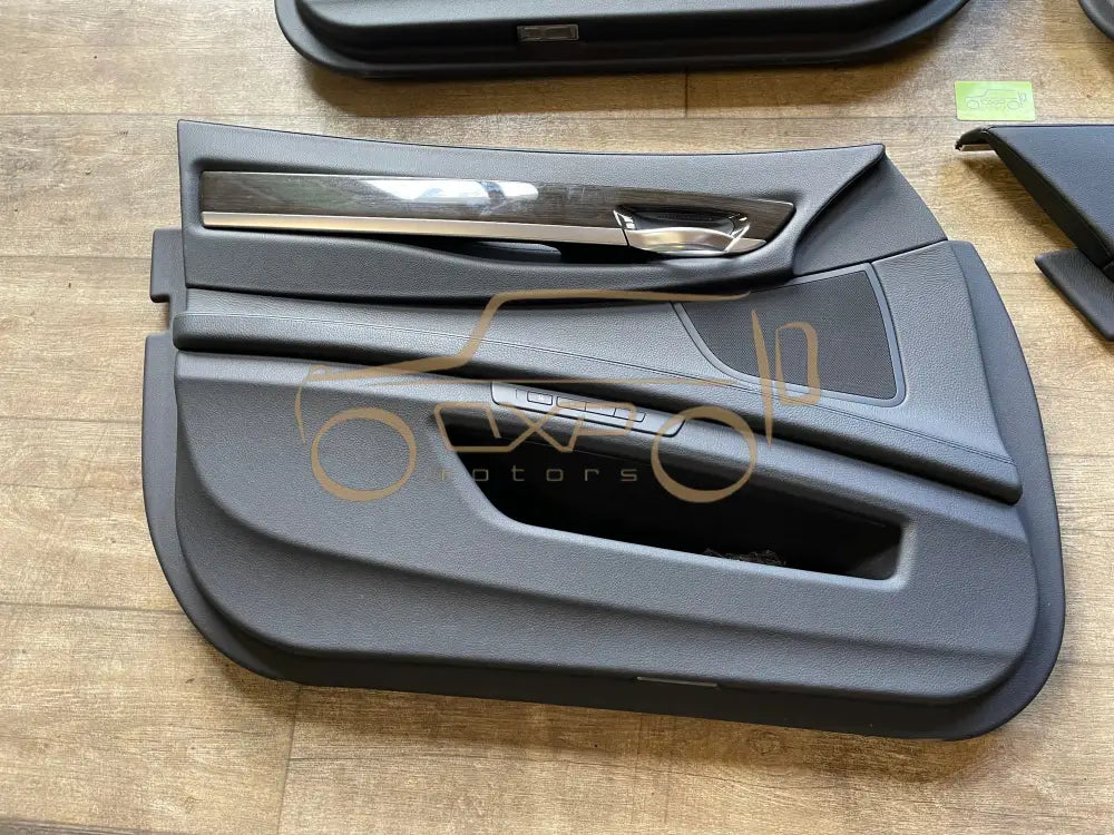 BMW F02 (7 Series Long) Door panel set with center console - Door panel set