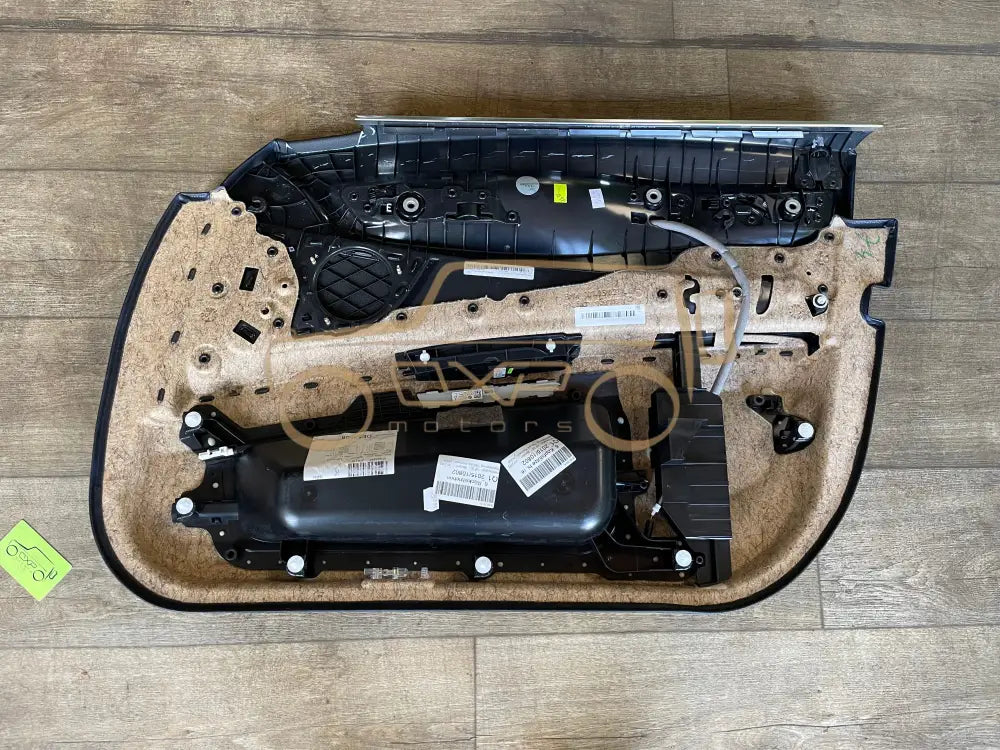 BMW F02 (7 Series Long) Door panel set with center console - Door panel set