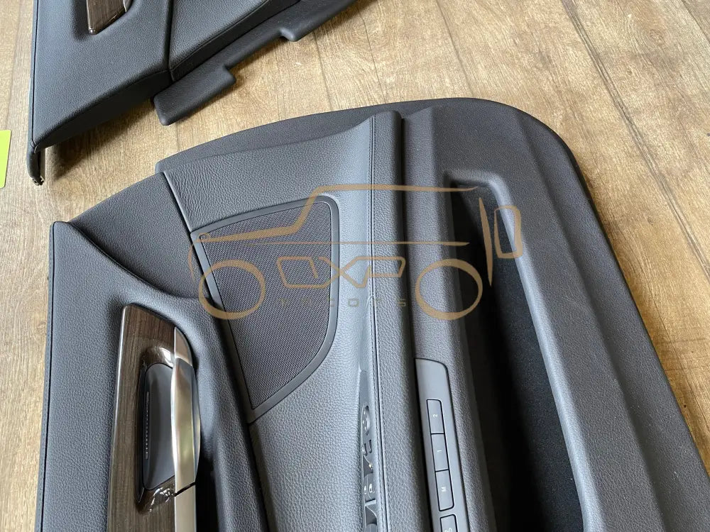 BMW F02 (7 Series Long) Door panel set with center console - Door panel set