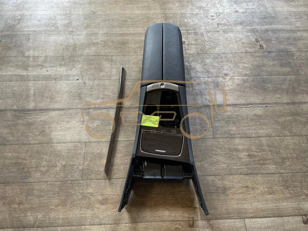 BMW F02 (7 Series Long) Door panel set with center console - Door panel set