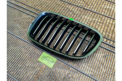BMW F07 GT5 Front grille right - front grille