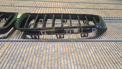 BMW F32 Front bumper centre grille set - bumper grille