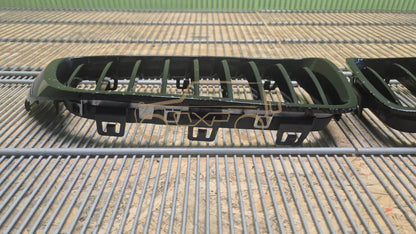 BMW F32 Front bumper centre grille set - bumper grille