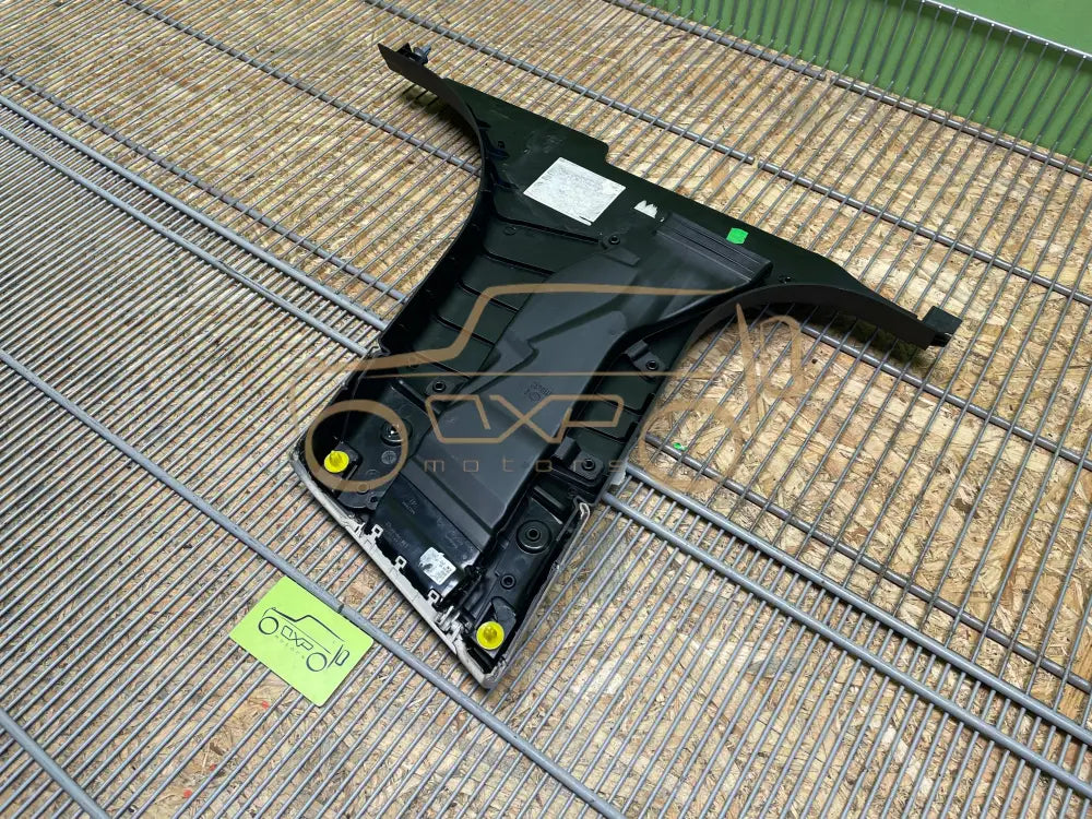 BMW Gran Turismo F07 Right side B-Pillar trim - b-pillar trim