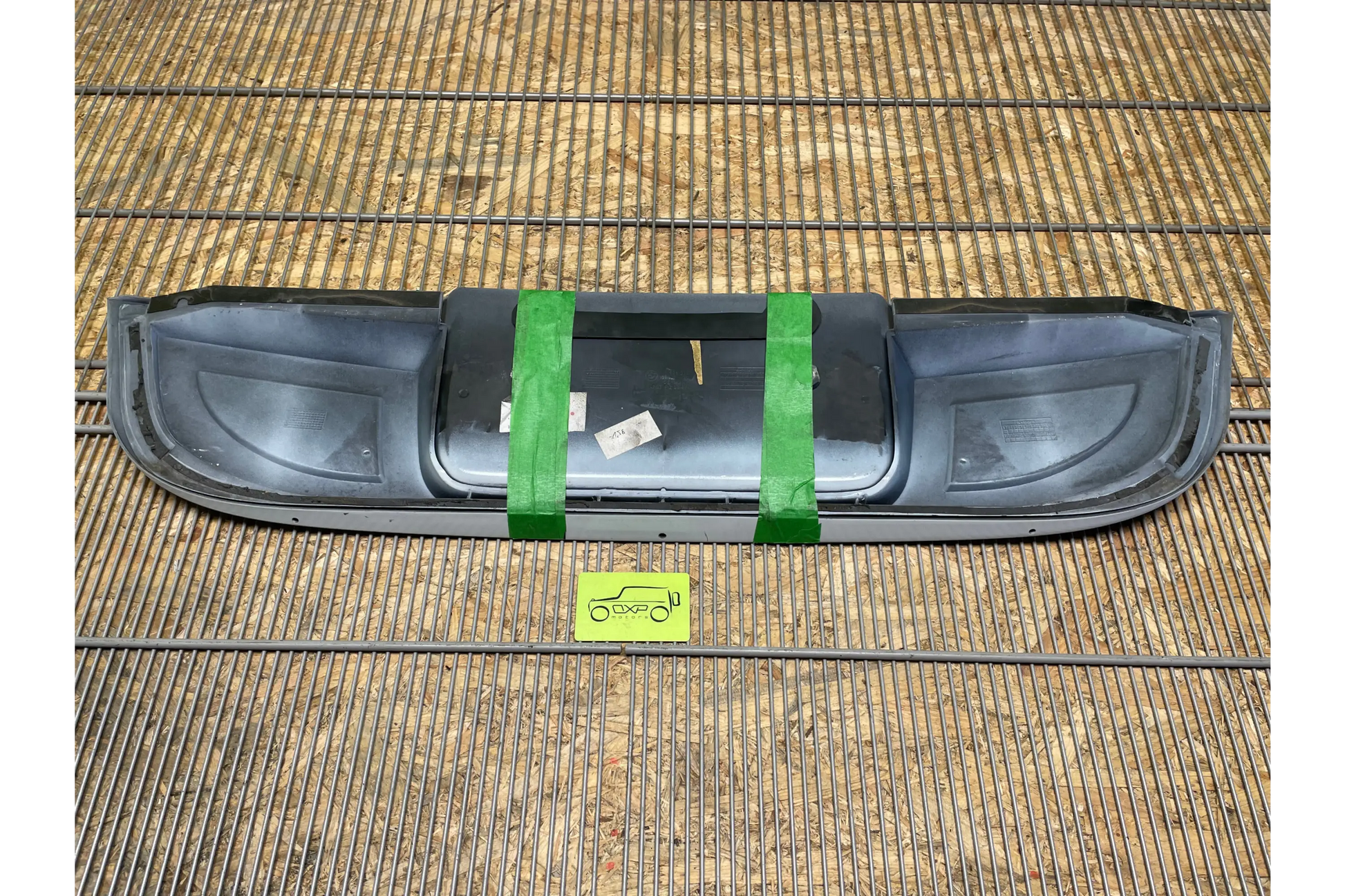 BMW M5 E60/E61 Trunk lid trim - trunk lid trim