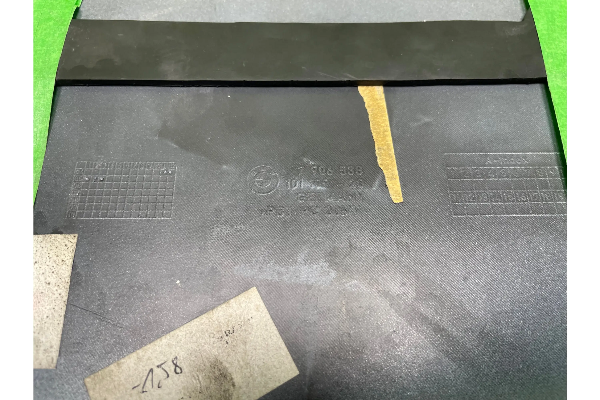 BMW M5 E60/E61 Trunk lid trim - trunk lid trim