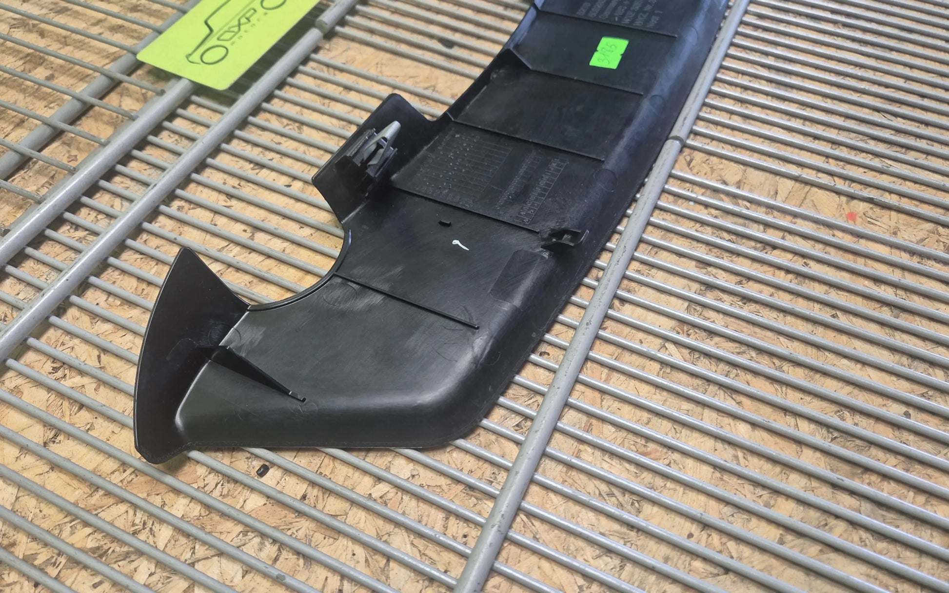 BMW Series 5 F10 Seat Trim Details - seat trim