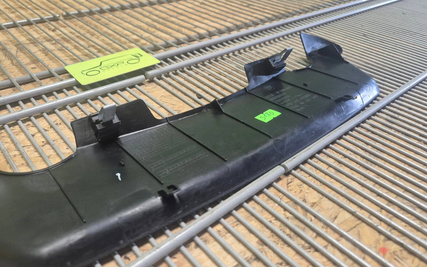 BMW Series 5 F10 Seat Trim Details - seat trim