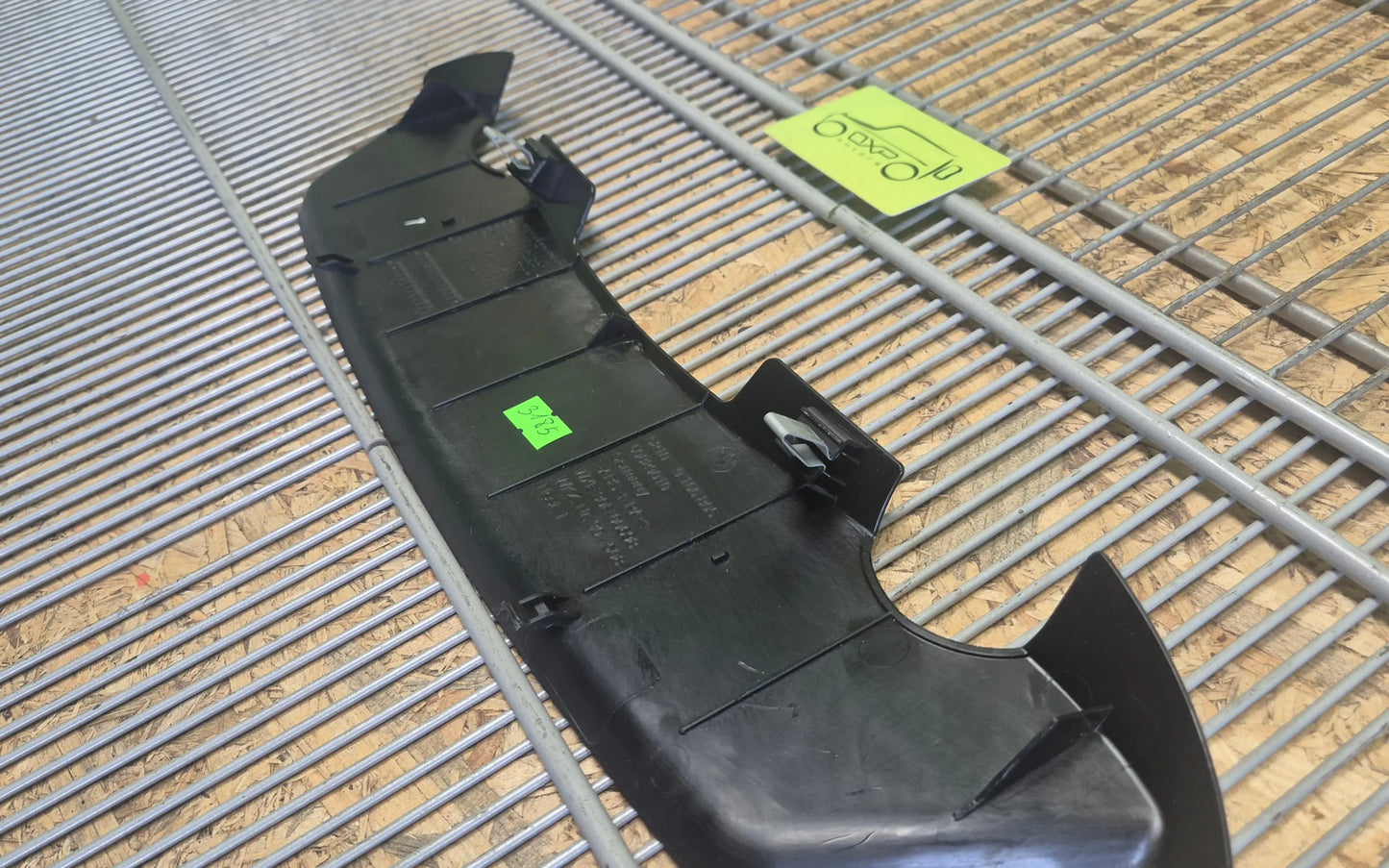 BMW Series 5 F10 Seat Trim Details - seat trim