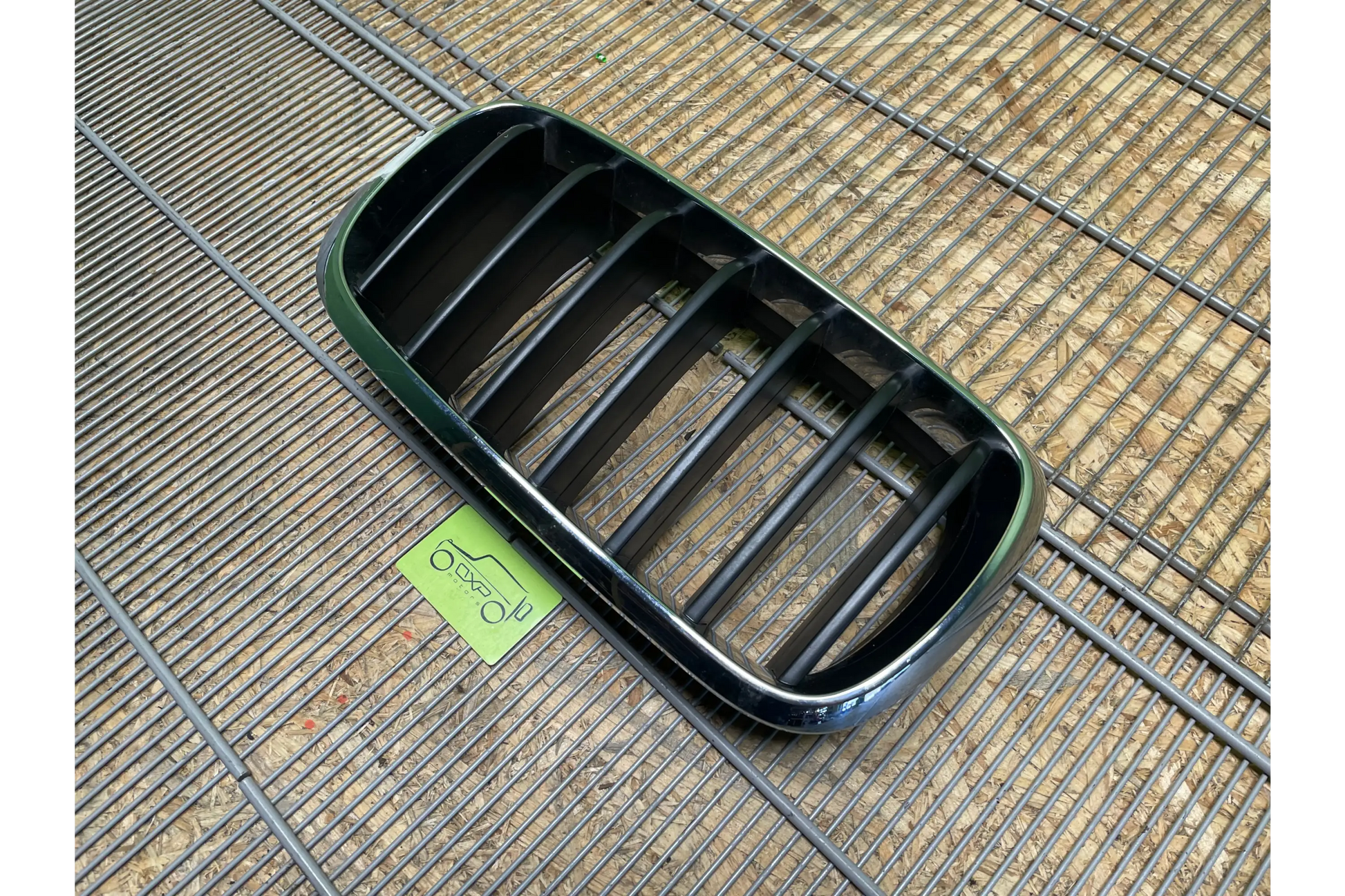 BMW F15 X5 Front Right Kidney Grille - kidney grille