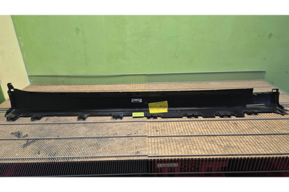 BMW X5 G05 2018-2023 Left Door Sill Cover - door sill