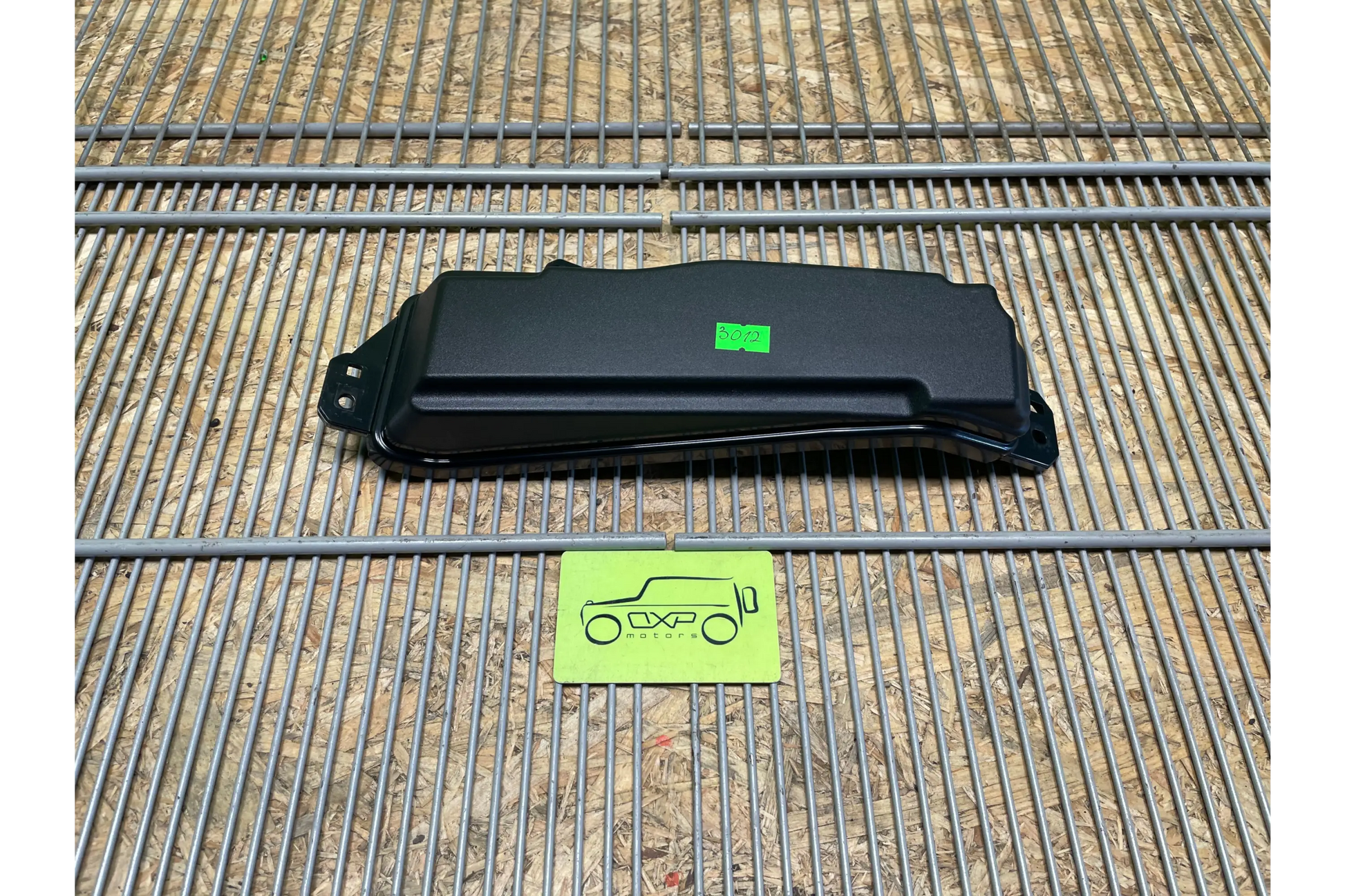 BMW X5 G05 Front left bumper fog lamp cover - bumper fog