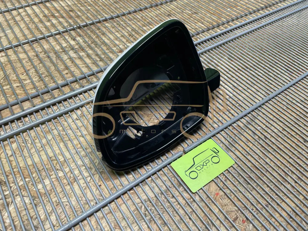 BMW X5 G05 Left plastic wing mirror trim cover - mirror trim cover