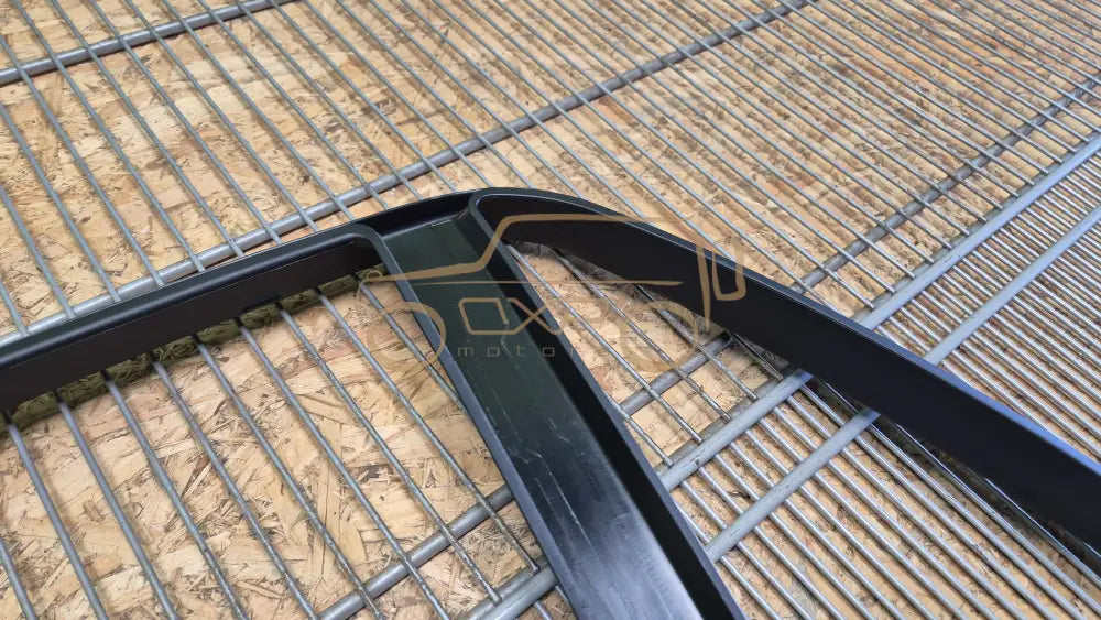 BMW X5 Rear left door window trim - window trim