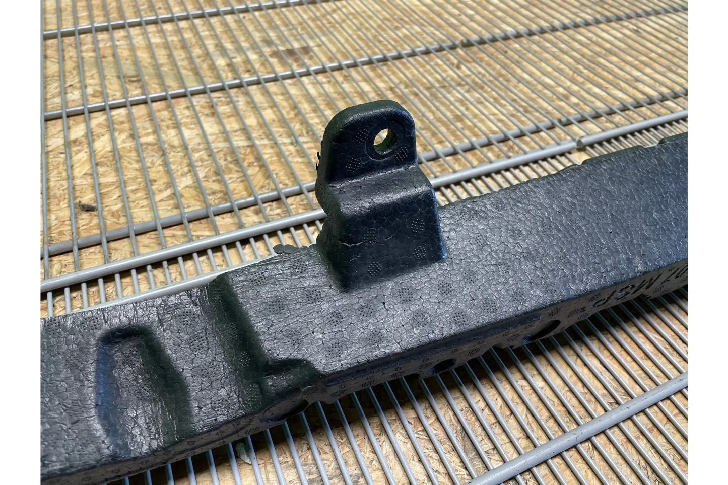 BMW X6 G06 Front bumper foam - bumper foam
