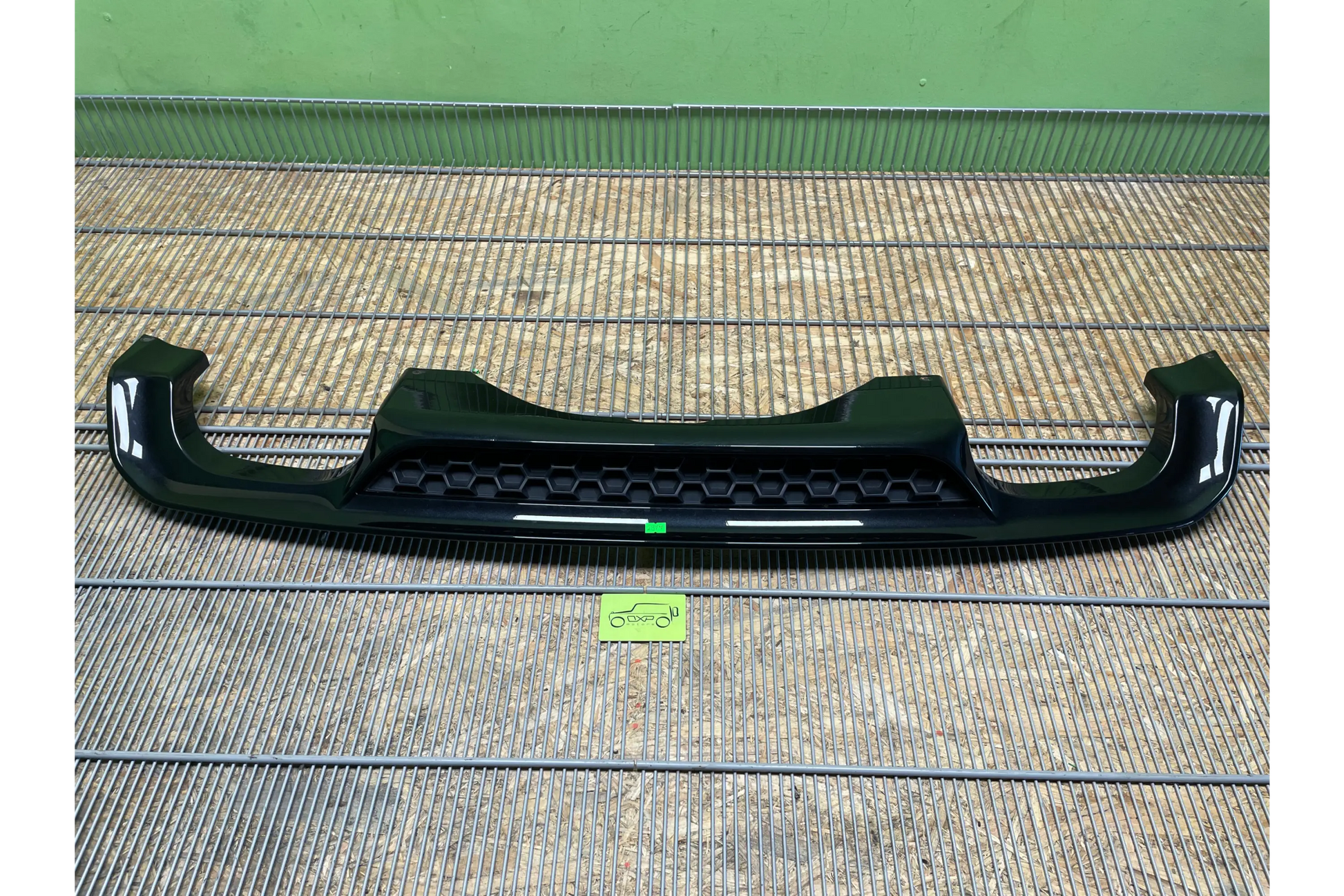 BMW X6M F86 Rear bumper diffuser - diffuser