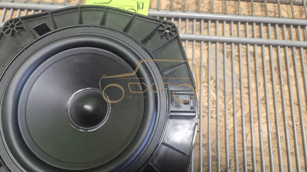 LAND ROVER RANGE ROVER Discovery 5 Front Door Speakers - door speaker