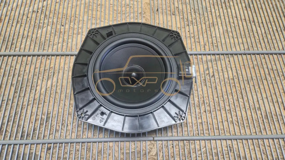 LAND ROVER RANGE ROVER Discovery 5 Front Door Speakers - door speaker