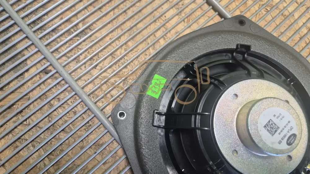 LAND ROVER RANGE ROVER Discovery 5 Front Door Speakers - door speaker