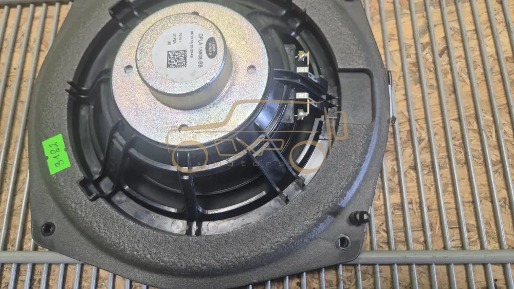 LAND ROVER RANGE ROVER Discovery 5 Front Door Speakers - door speaker