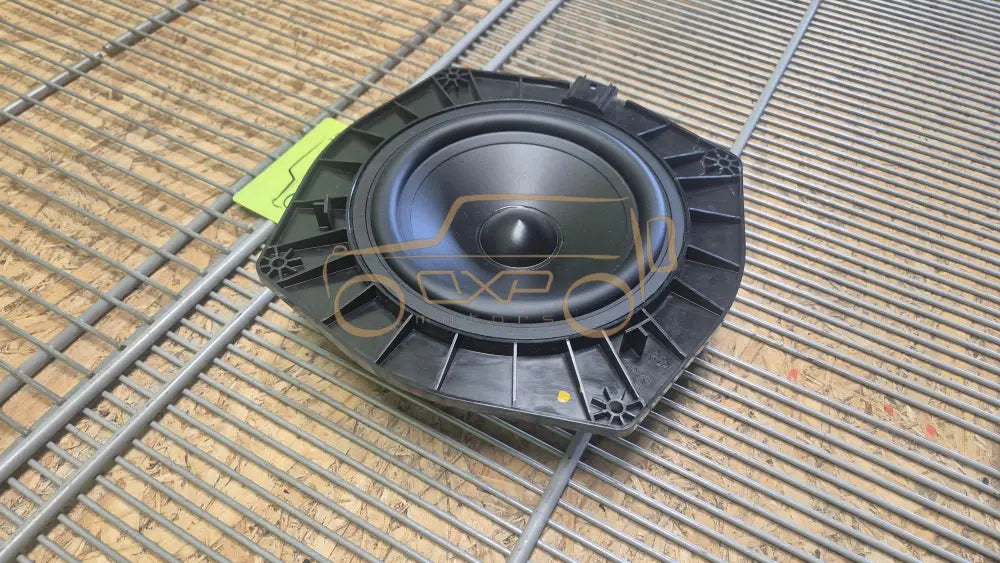 LAND ROVER RANGE ROVER Discovery 5 Front Door Speakers - door speaker