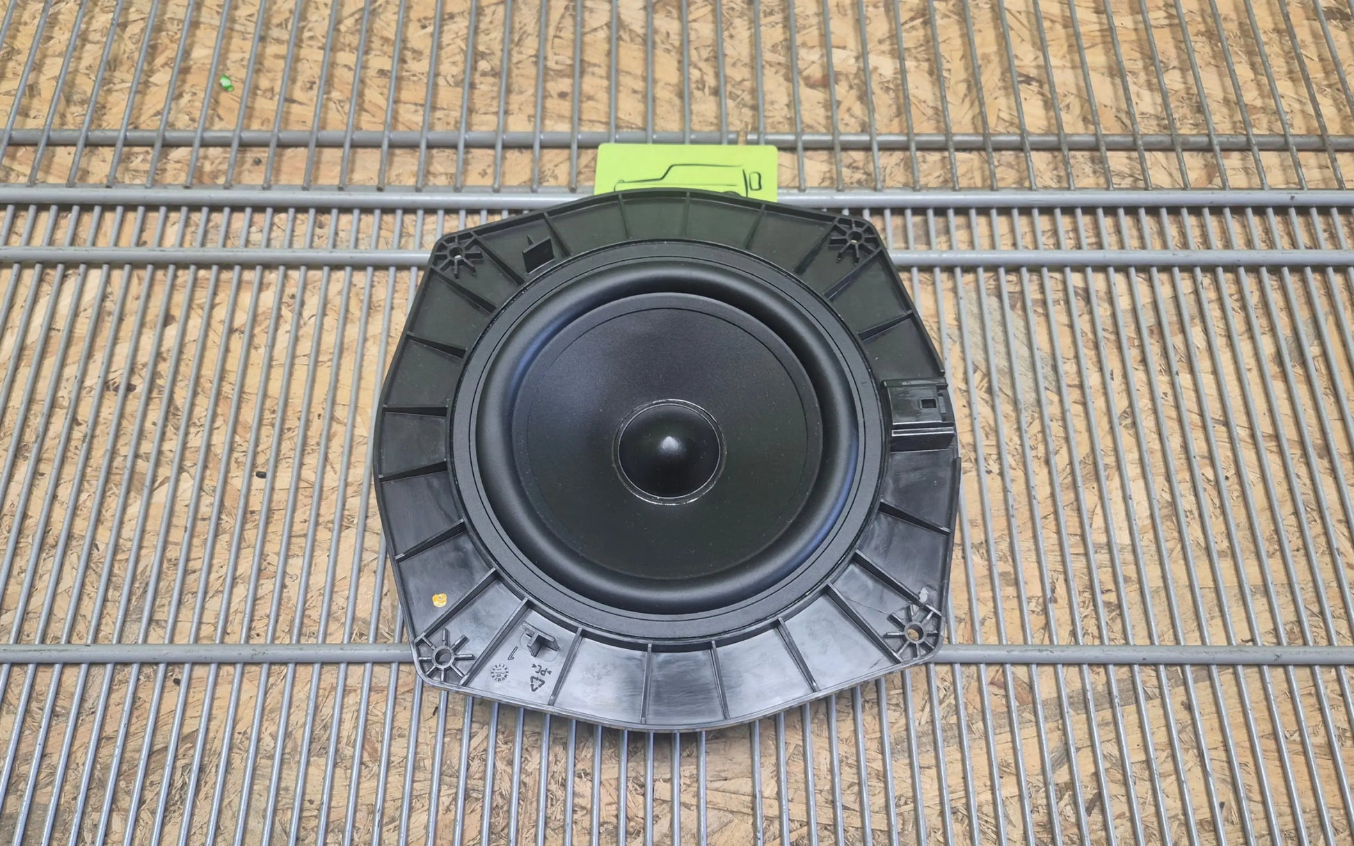 LAND ROVER RANGE ROVER Discovery 5 Front Door Speakers - door speaker