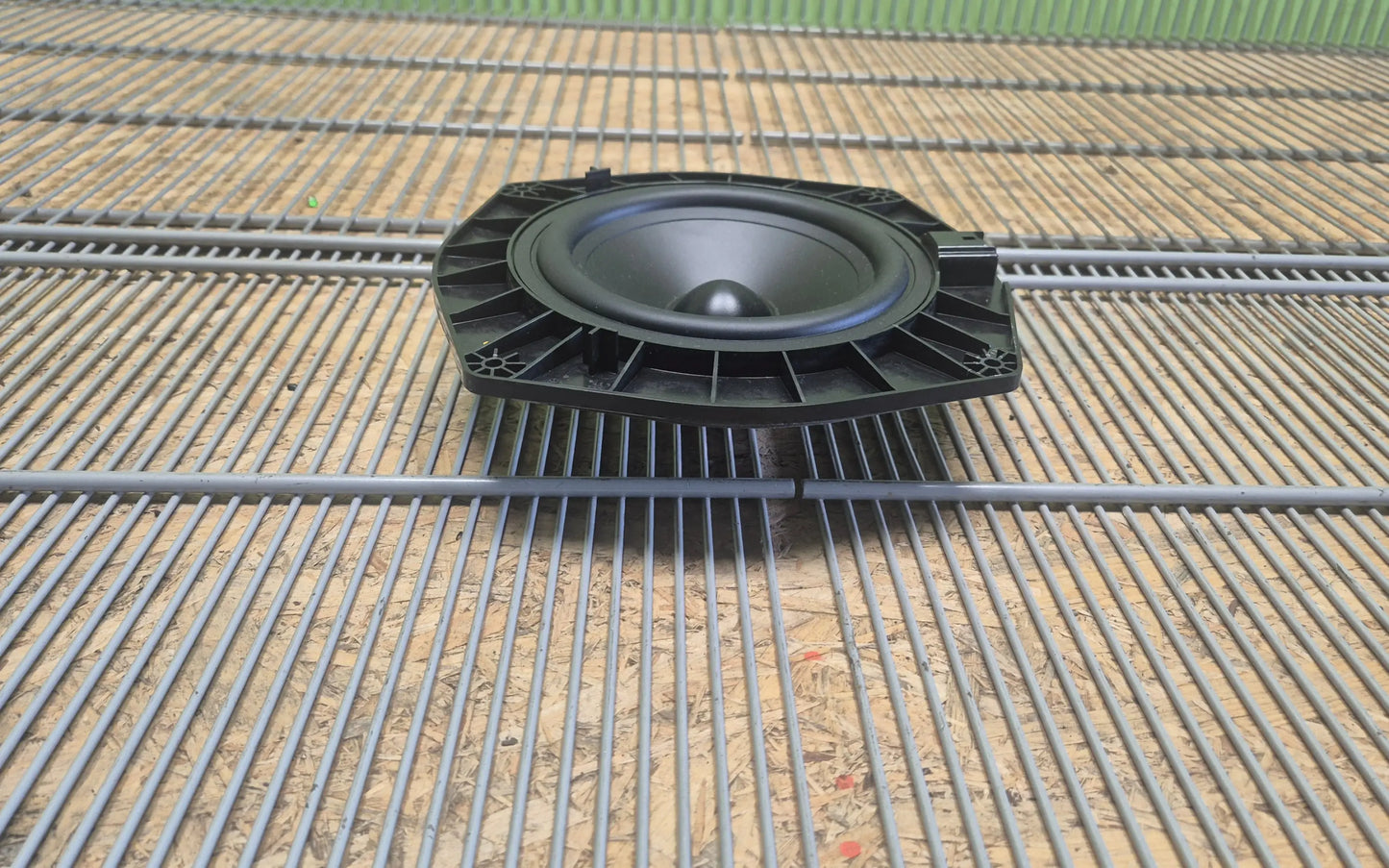 LAND ROVER RANGE ROVER Discovery 5 Front Door Speakers - door speaker