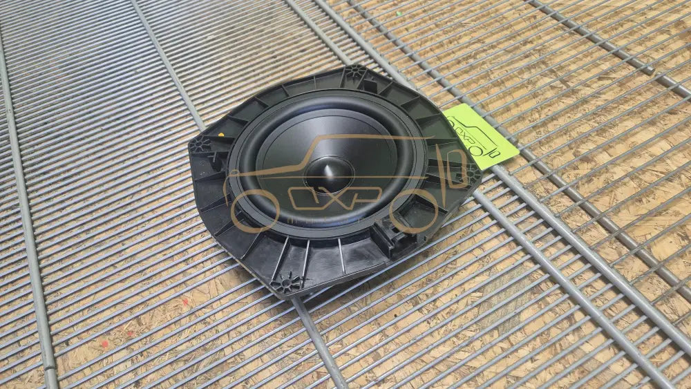 LAND ROVER RANGE ROVER Discovery 5 Front Door Speakers - door speaker