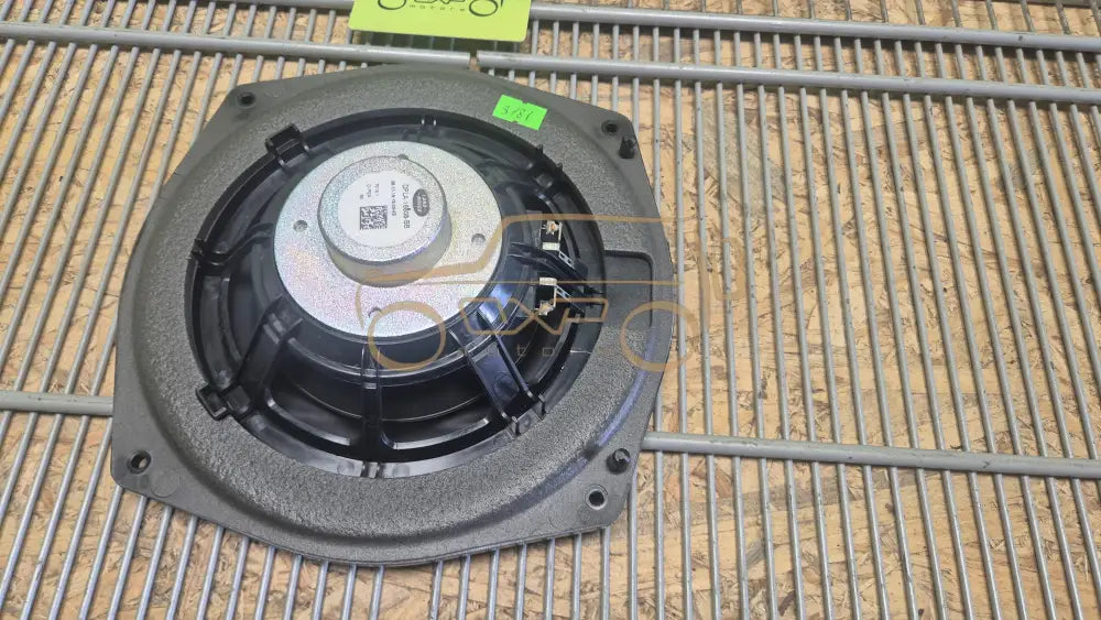 LAND ROVER RANGE ROVER Discovery 5 Front Door Speakers - door speaker