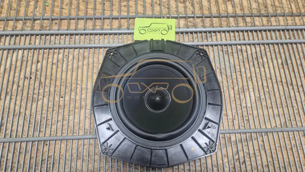 LAND ROVER RANGE ROVER Discovery L462 Front right door speaker - door speaker