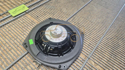 LAND ROVER RANGE ROVER Discovery L462 Front right door speaker - door speaker