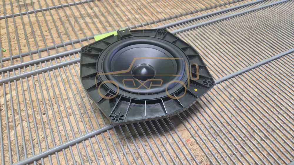 LAND ROVER RANGE ROVER Discovery L462 Front right door speaker - door speaker