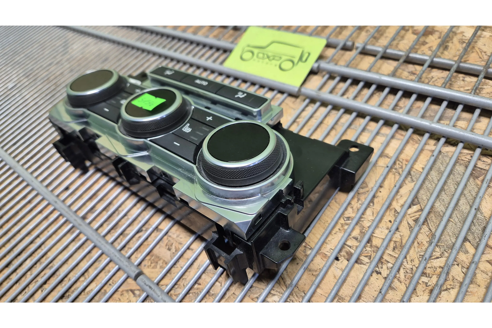 LAN ROVER RANGE ROVER IV L405 Heater control unit - heater control