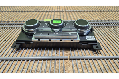 LAN ROVER RANGE ROVER IV L405 Heater control unit - heater control