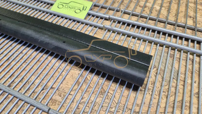 LAND ROVER RANGE ROVER IV L405 Hood seal left - hood seal